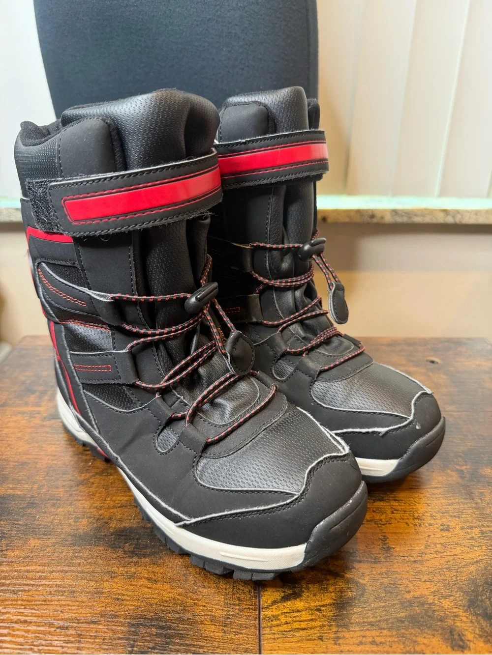 Totes Boys Black and Red Winter Boots - Sturdy Outdoor Snow Sneakers Size 6